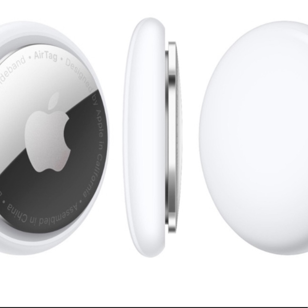 Brand new Apple AirTag